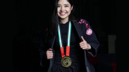 Молдир Мекенбаева выиграла золото на Чемпионате мира по джиу-джитсу