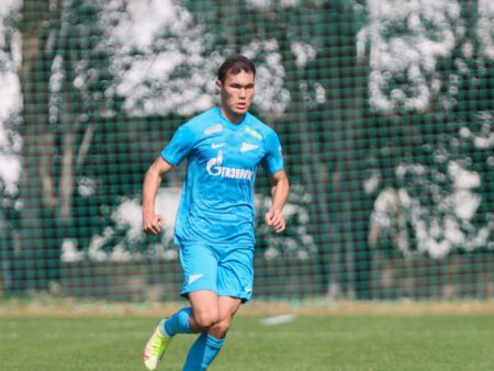 Нуралы Алип уверенно дебютировал за «Зенит» на первом сборе питерской команды