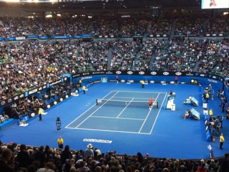Australian Open 2022: скандальный старт турнира
