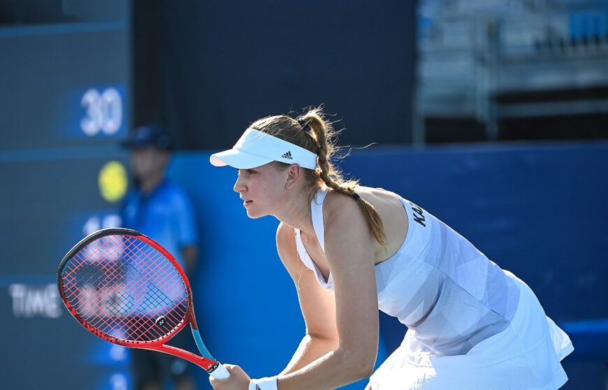 Елена Рыбакина взлетела в рейтинге WTA на 12 место: есть новый рекорд для Казахстана