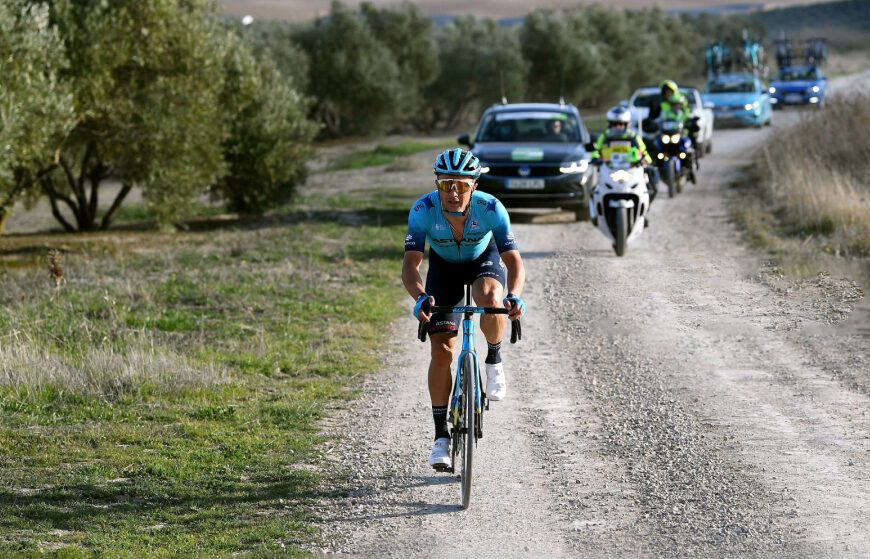 Велогонки: «Астана» начинает сезон с уверенной победы