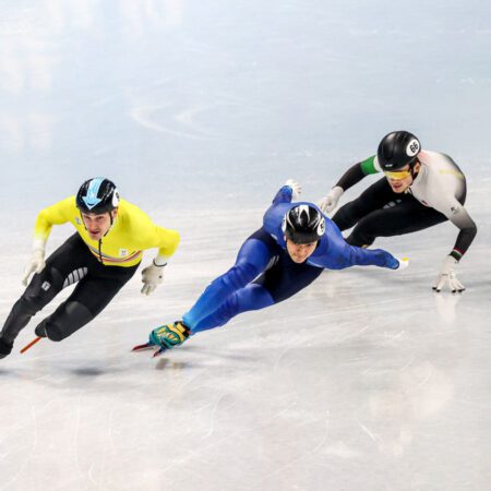 Олимпиада в Пекине: представитель Казахстана в шаге от медали в дисциплине шорт-трек