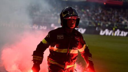 Ужас: Италия отменяет футбол — под угрозой срыва старт Серии А