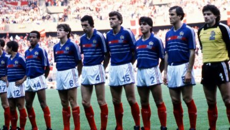Кто выиграл чемпионат Европы по футболу в 1984 году?