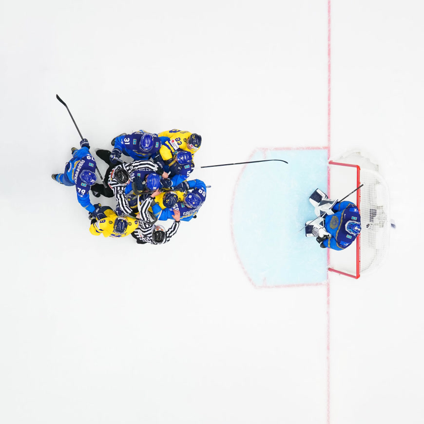 Сборная Казахстана по хоккею проиграла Швеции на ЧМ-2024